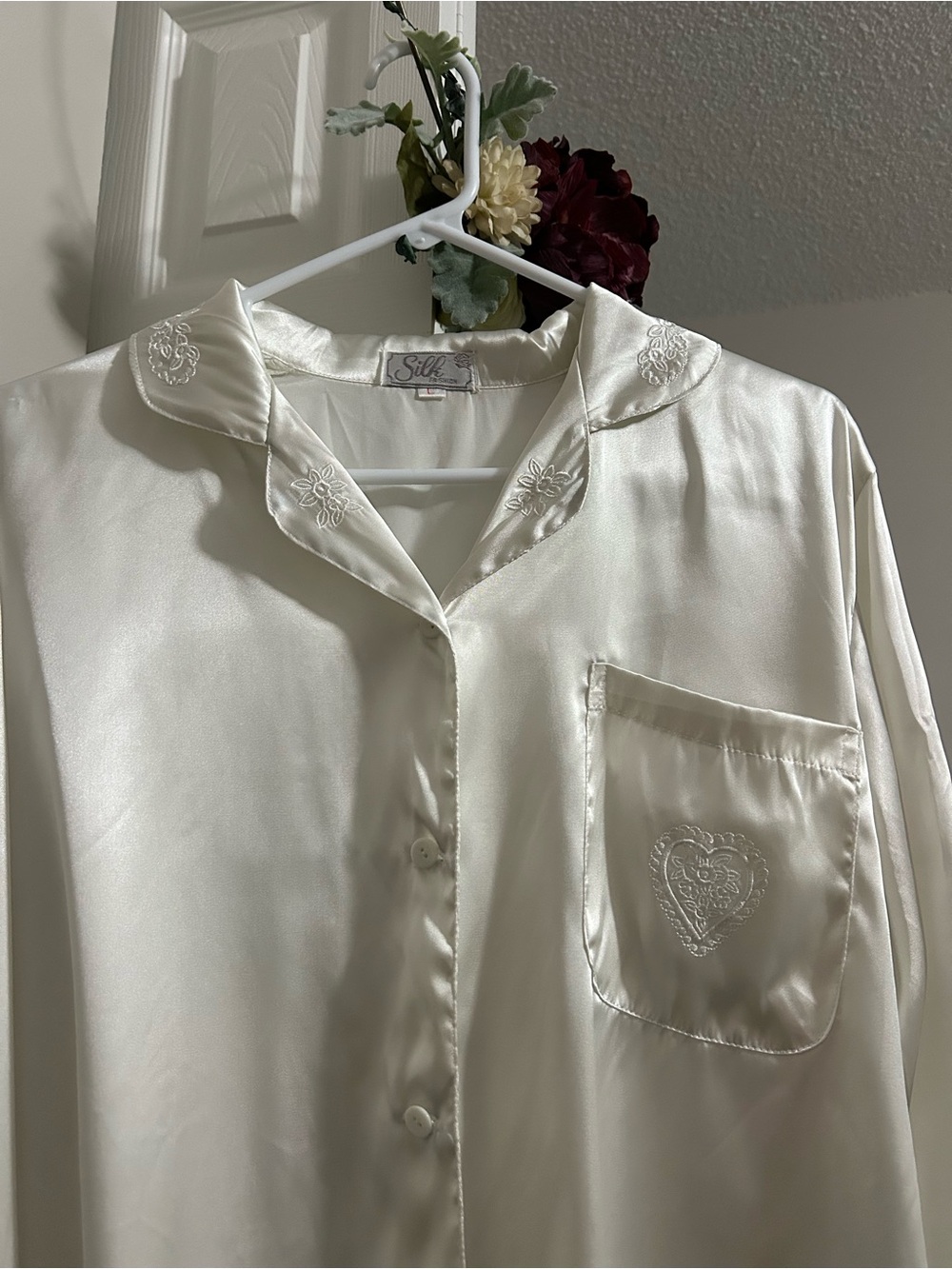Vintage Silk Fashion White Button Up Bride Top